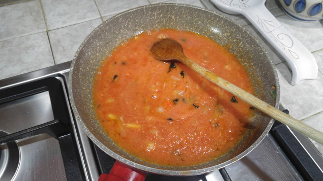 Pomodoro in padella